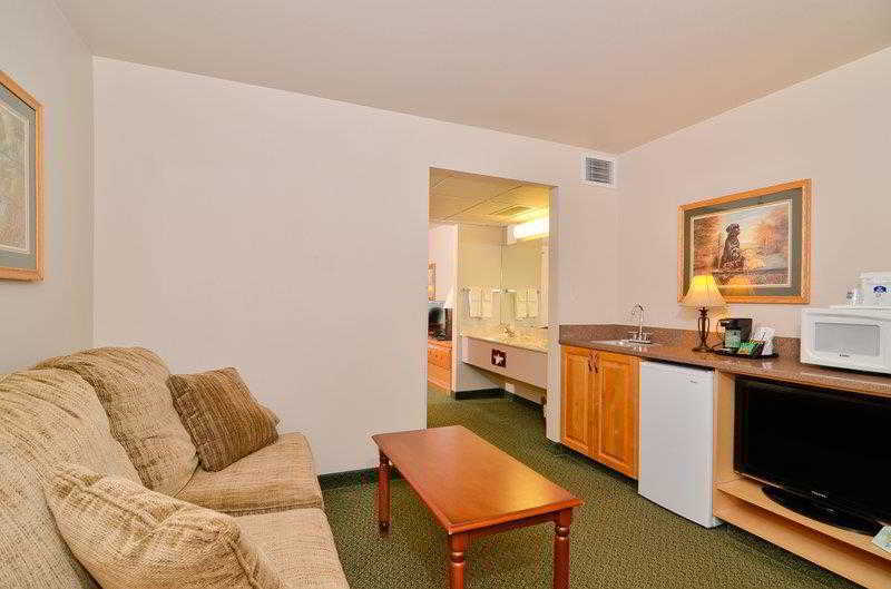 Best Western Yellowstone Crossing Laurel Zimmer foto